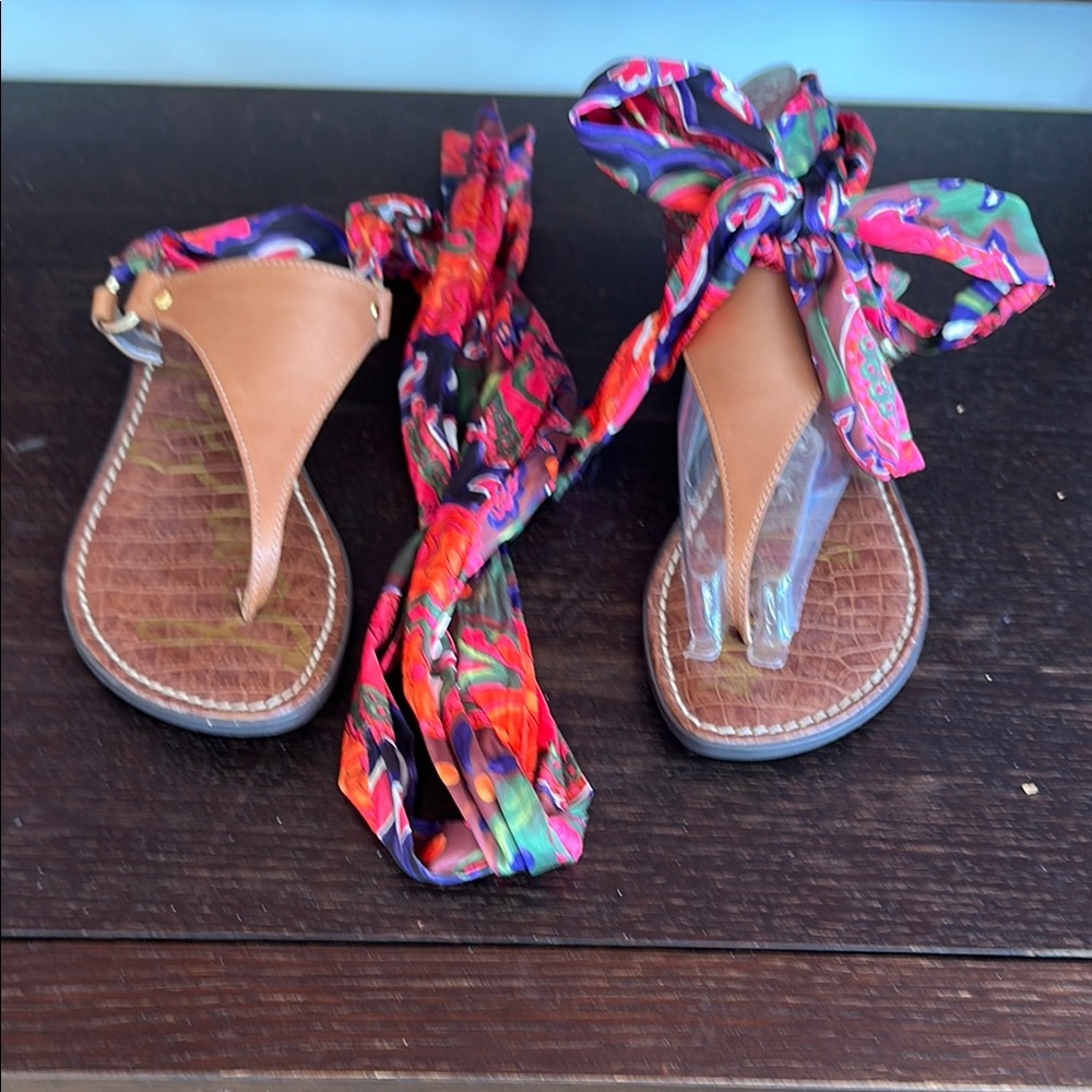 Colorful Women's Sandals - NEW WITHOUT TAGS